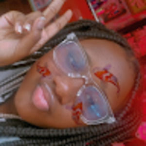 Meet your Posher, Kendall